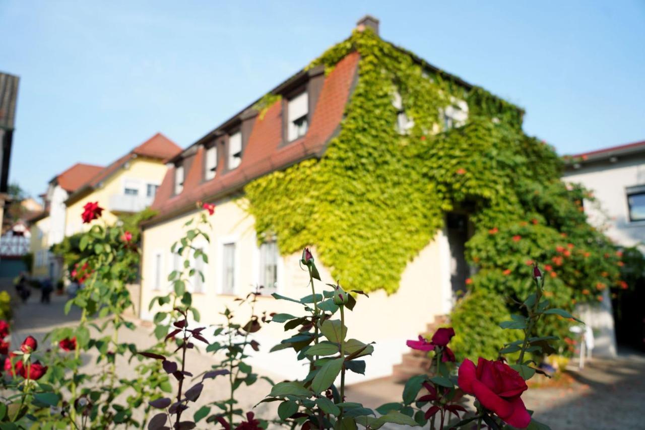 Weingut Martin Blass Erlabrunn  ภายนอก รูปภาพ
