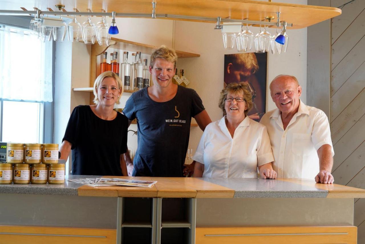 Weingut Martin Blass Erlabrunn  ภายนอก รูปภาพ